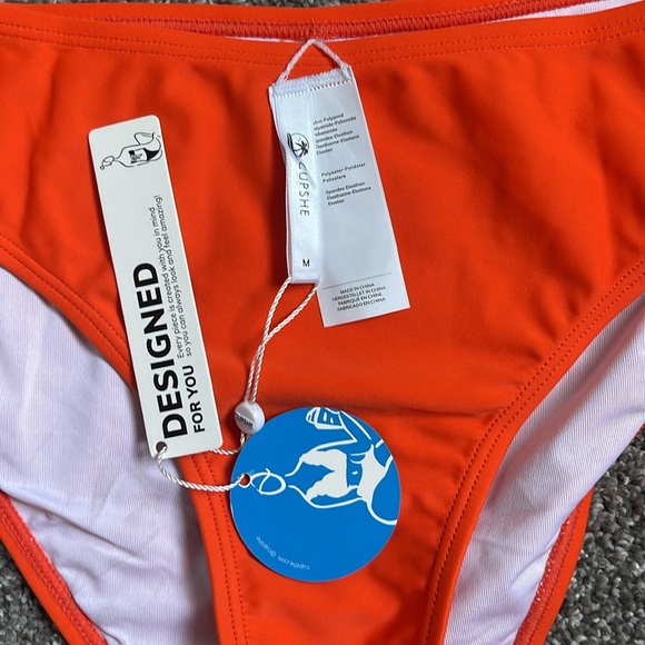 NWT Cupshe bottoms, orange, size medium - Picture 3 of 6